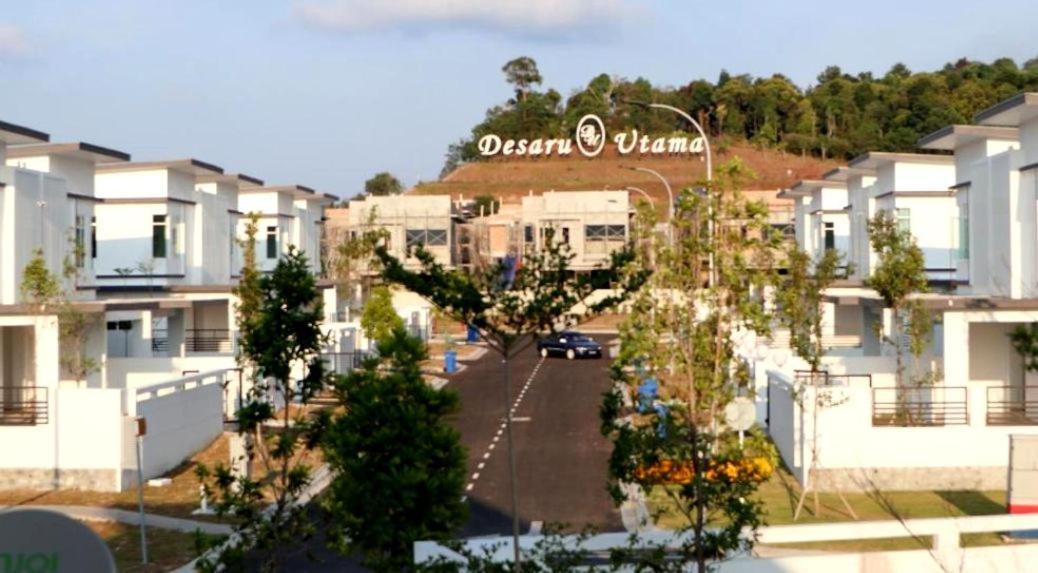 Johor Desaru Beach Bungalow Villas Kangkar Chemaran Exterior photo